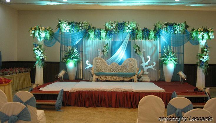 Country Inn & Suites By Radisson, Sahibabad Ghaziabad Exterior foto