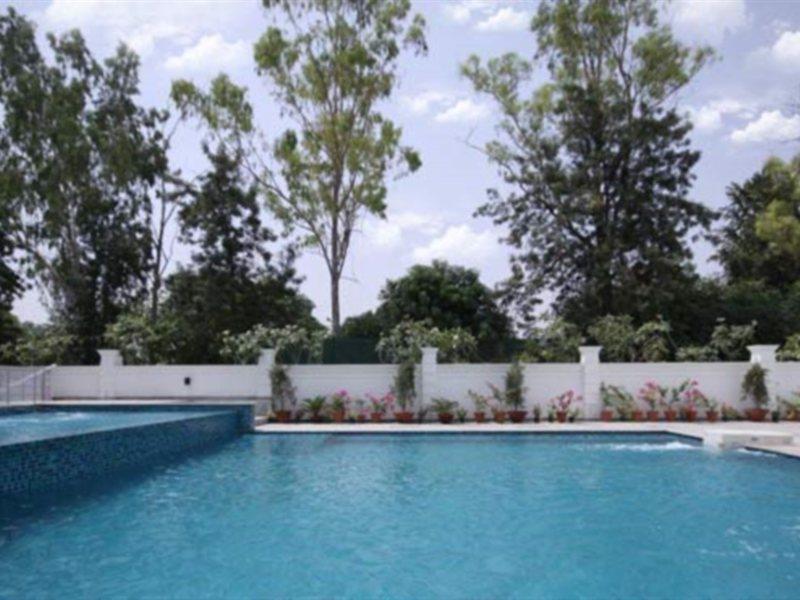 Country Inn & Suites By Radisson, Sahibabad Ghaziabad Exterior foto