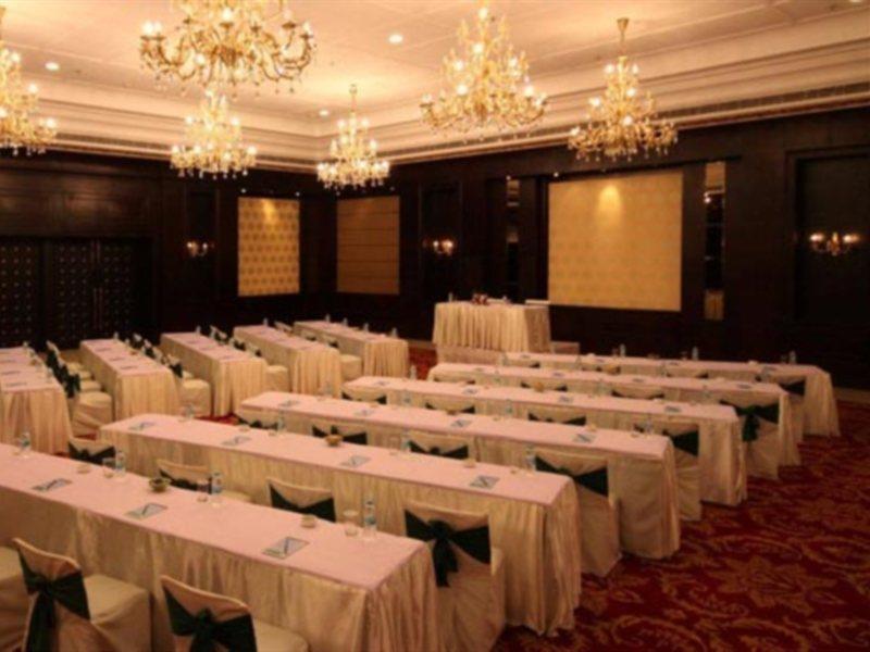 Country Inn & Suites By Radisson, Sahibabad Ghaziabad Exterior foto