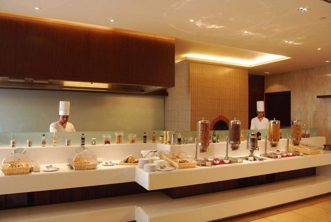 Country Inn & Suites By Radisson, Sahibabad Ghaziabad Exterior foto